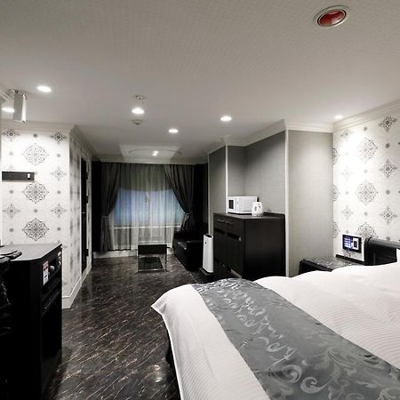 ホテルバースデーきよす店 Hotel Birthday Kiyosu Exteriér fotografie