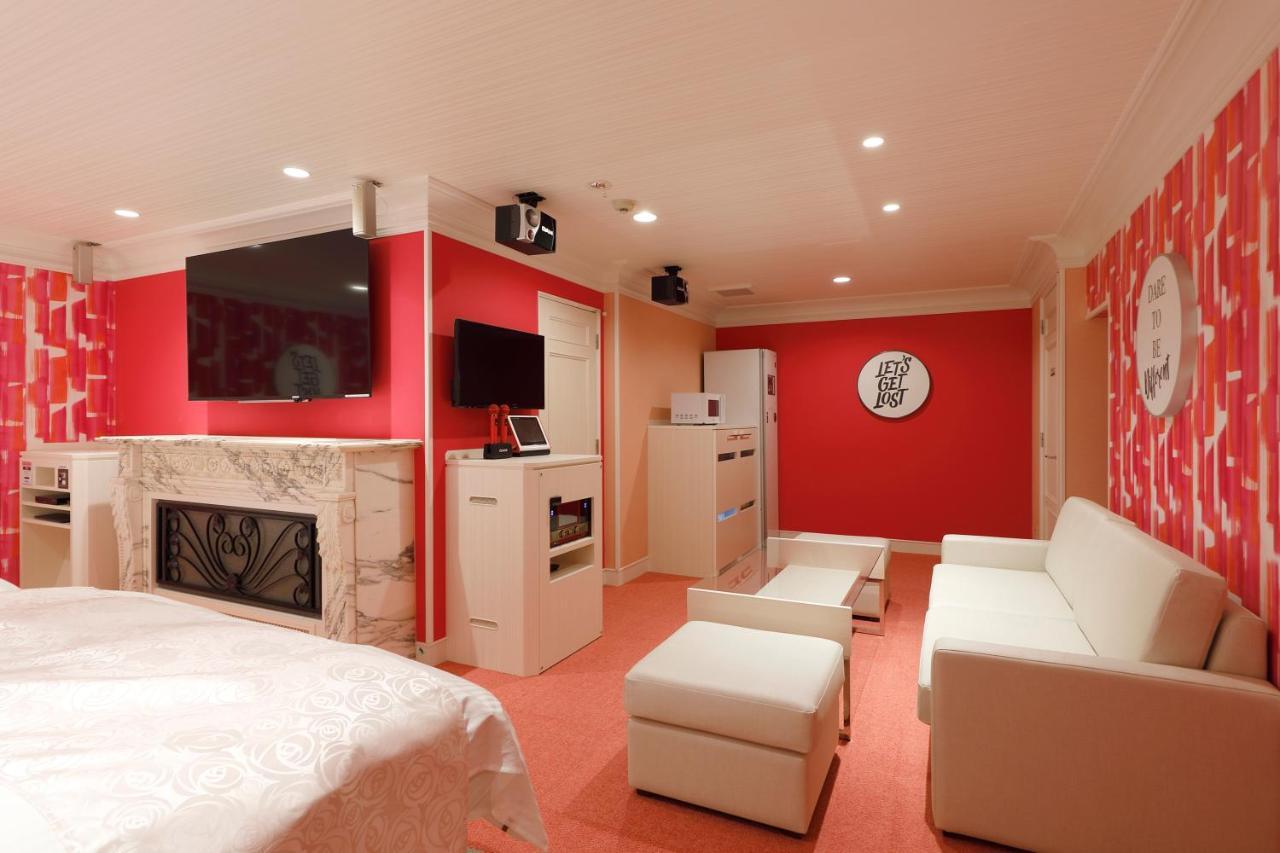 ホテルバースデーきよす店 Hotel Birthday Kiyosu Exteriér fotografie